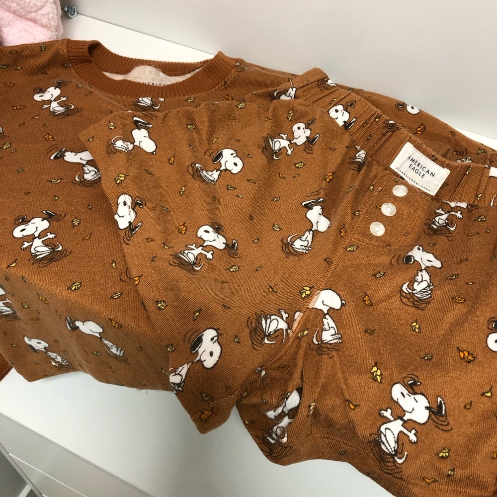 CODE ORANGE!! Snoopy Fall Pajama Set